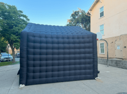 View20recent20photos204.jpeg 1760689184 Inflatable Club